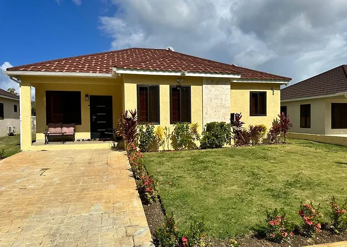 Сasa de vacaciones Luxurious Royale- 5 Min Drive To Ocho Ríos